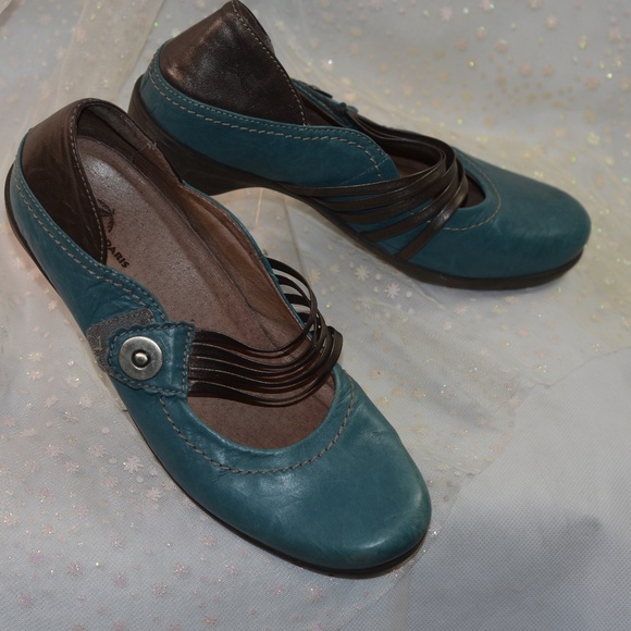 Dromedaris Blue Leather Mary Jane Style Shoes Sz 41 NWOT # B-157 - Picture 1 of 8